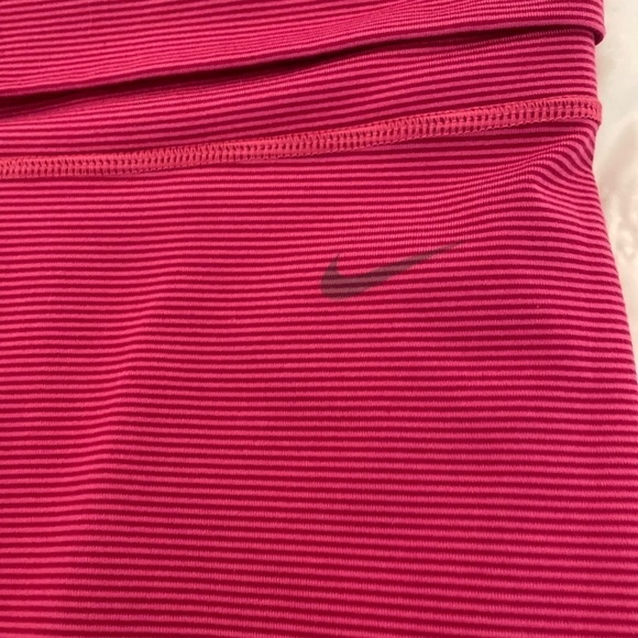 Nike Dri Fit Calf length Leggings Size S. Pink stripe w/folded waist - Picture 2 of 7